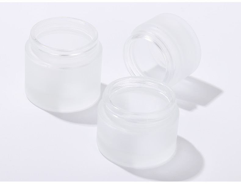 High Quality Wood Grain Lid Empty Custom Private Label Eco Friendly Reusable Glass Containers Lip Scrub Jars Wholesale Low Moq