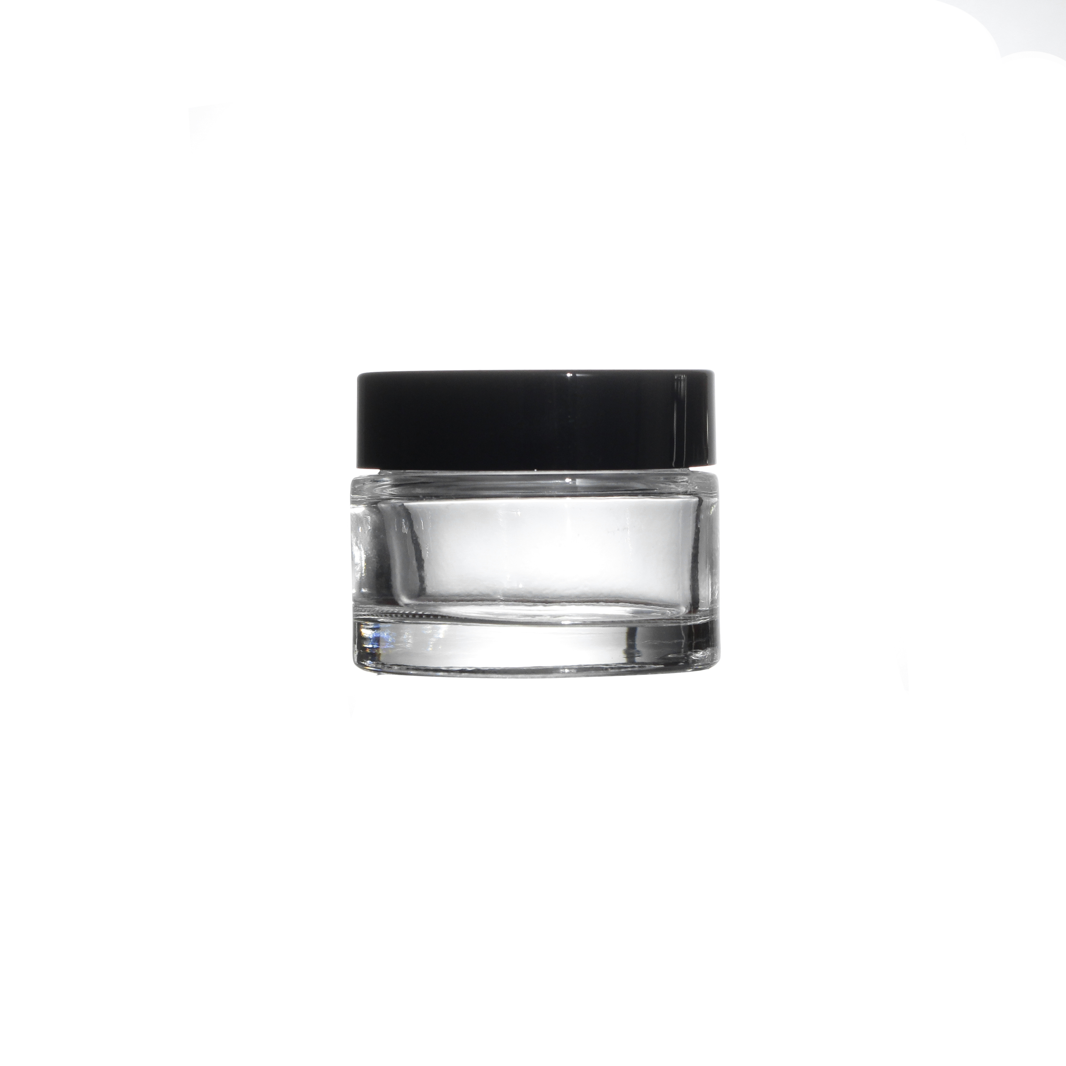 High Quantity15ml 25ml 30ml 50ml Round Shape Small Capacity Volume Clear Glass Jars with Black Plating Lids Cream Containers