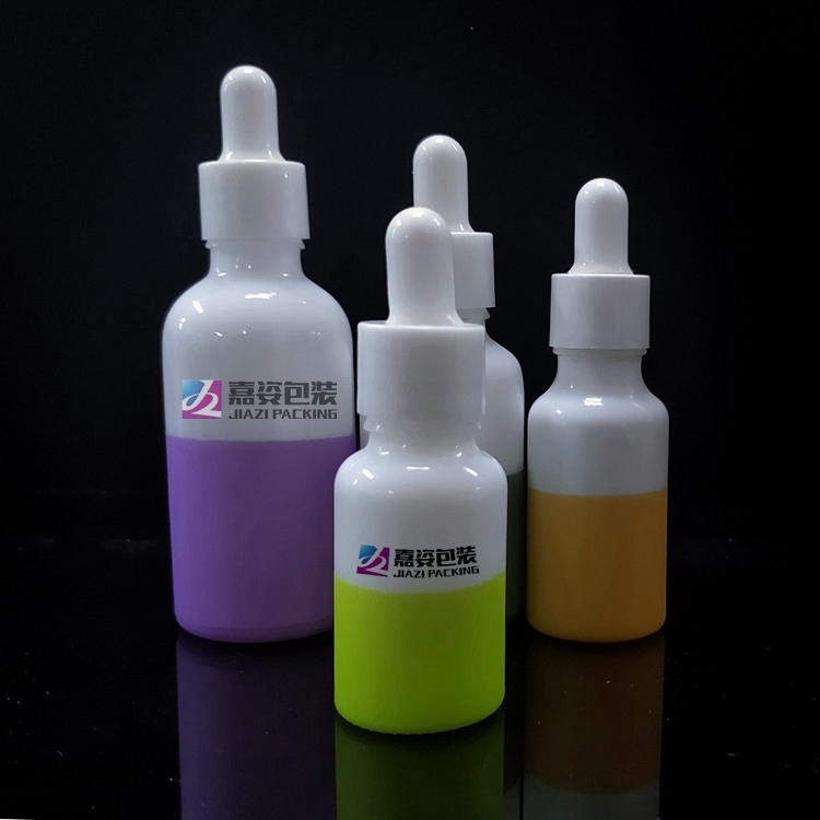 High end 30ml Cosmetic Essential Oil bottle matte white glass bottle