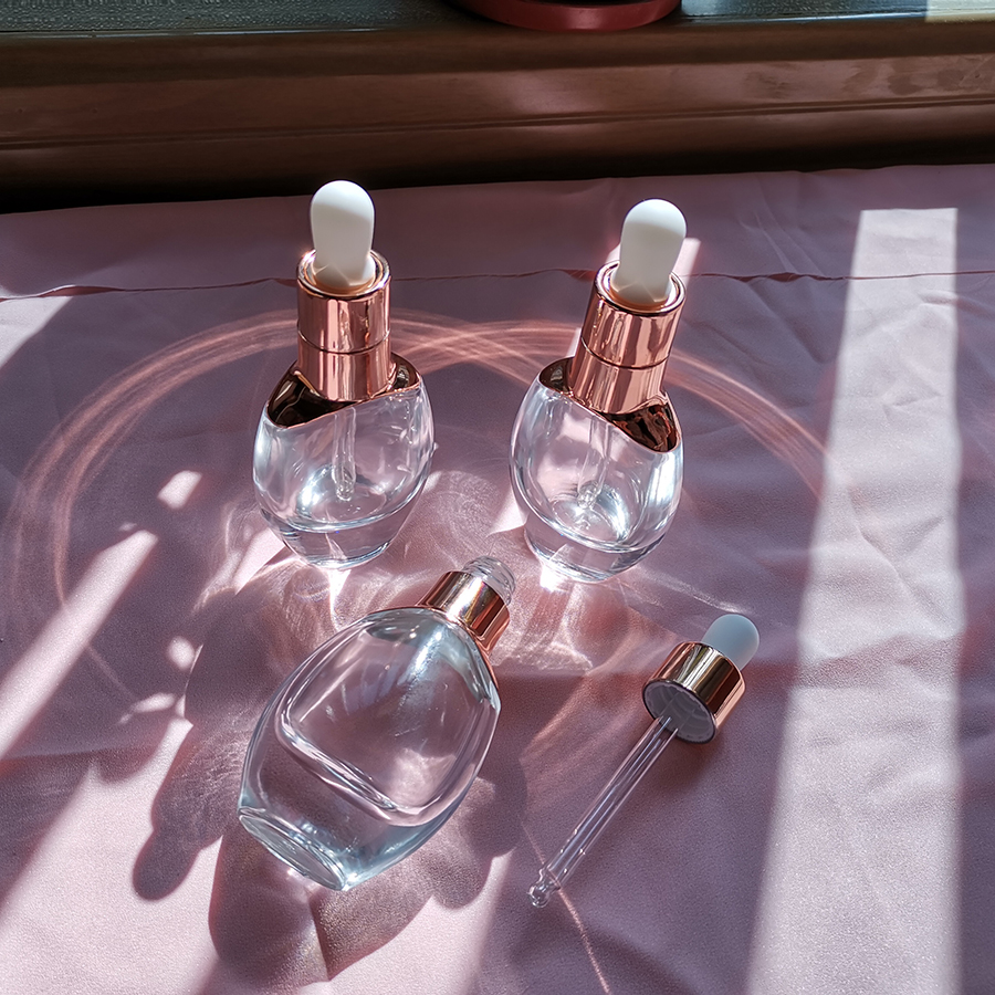 High-end Glass Bottle 30ml Thick Clear Glass Bottle with Gold  Dropper for Essential Oils