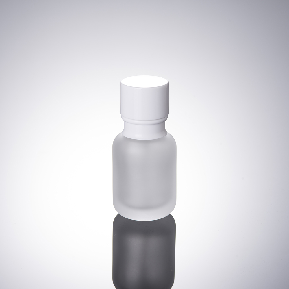 High-end acrylic bottle customized essence cosmetic bottle glass water emulsion sub-bottling set press customization