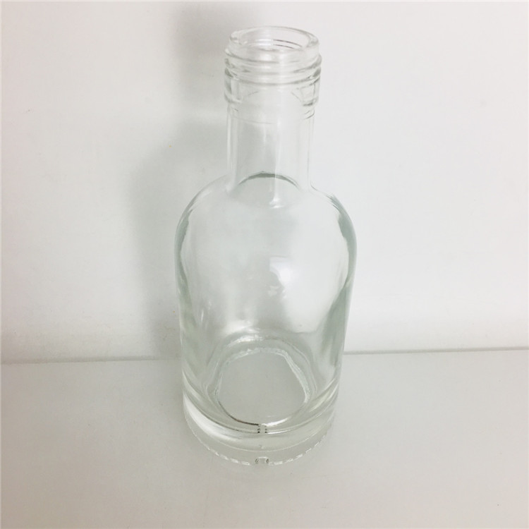 High grade luxury 200ml liquor glass ice wine bottle gift with cork or screw cap