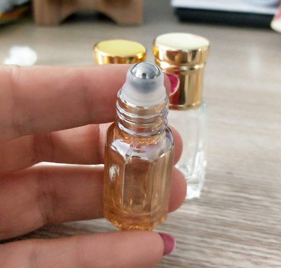 High grade octagon roll on perfume bottle glass 3ml