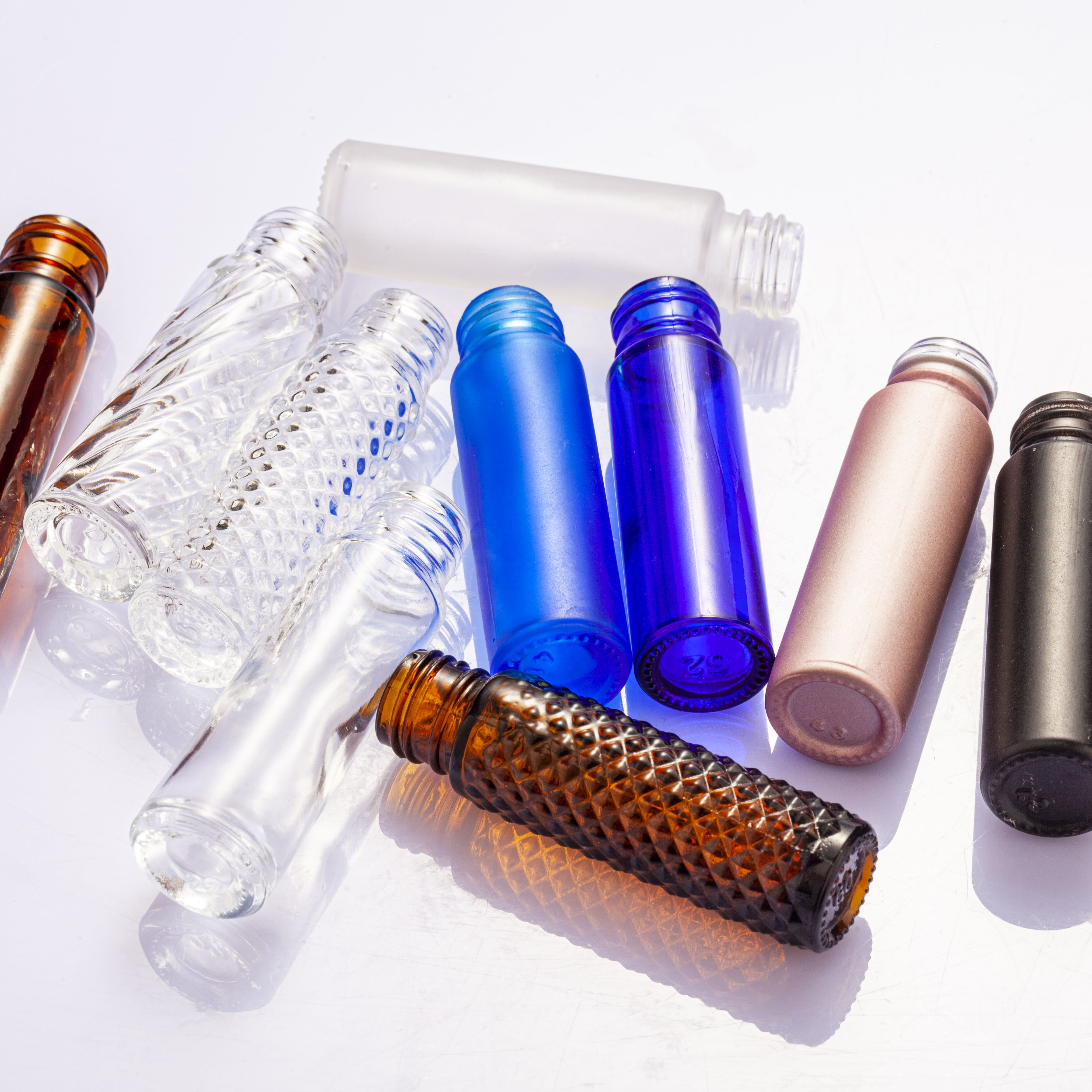 High quality 10ml accept customization empty cosmetic roll on glass bottle
