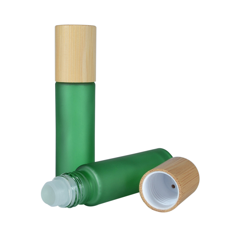 High quality 10ml essential oil frosted colored glass perfume roll on bottle with steel roller bamboo lid