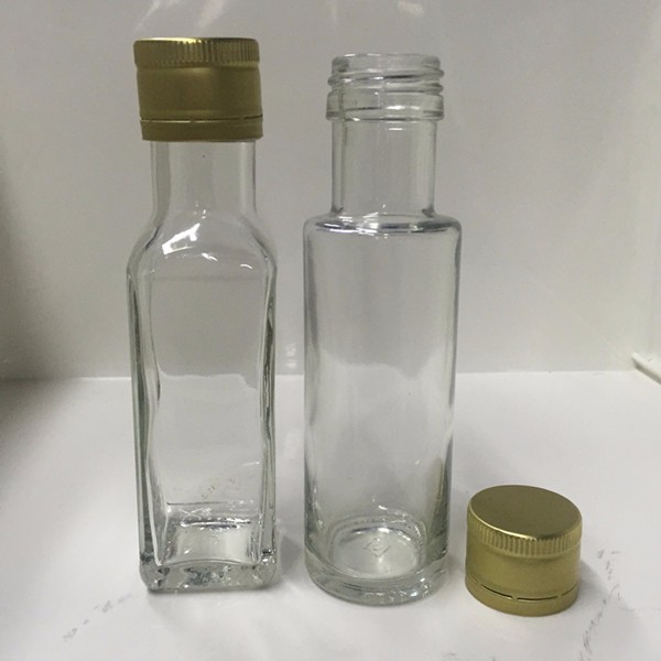 High quality 250ml wholesale 50ml 100ml 250ml 500ml 750ml clear square olive oil glass bottle with metal cap