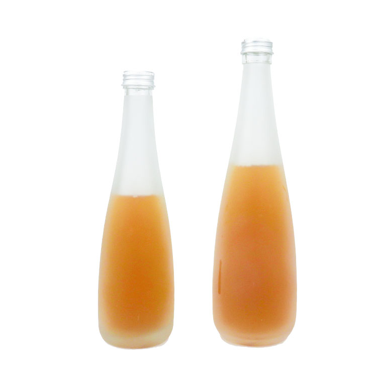 High quality 300ml 500ml long neck wine beverage glass frosted bottle with screw cap