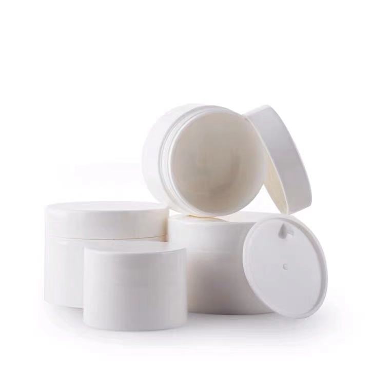 High quality 30ml 50ml 100ml 150ml 200ml 250ml black plastic cosmetic container black pet cream jar and lids