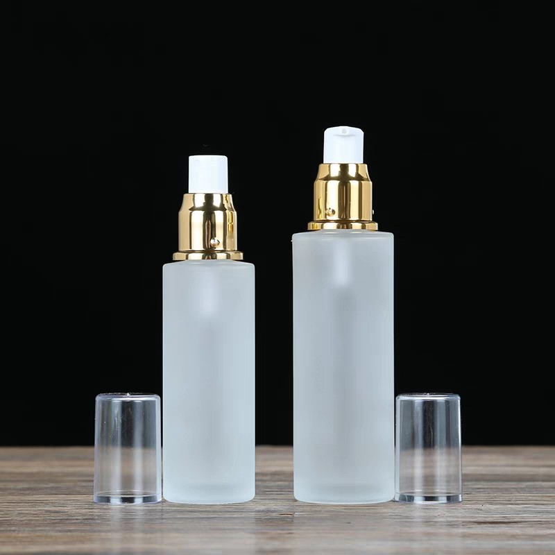 High quality 30ml 50ml 60ml glass spray serum bottle brown with press button sprayer