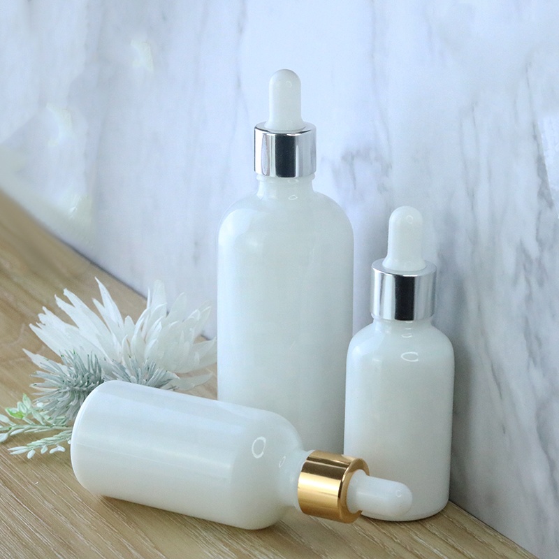 High quality 5ml 10ml 15ml 20ml 30ml 50ml porcelain white glass dropper bottle for essential oil (GRW12)