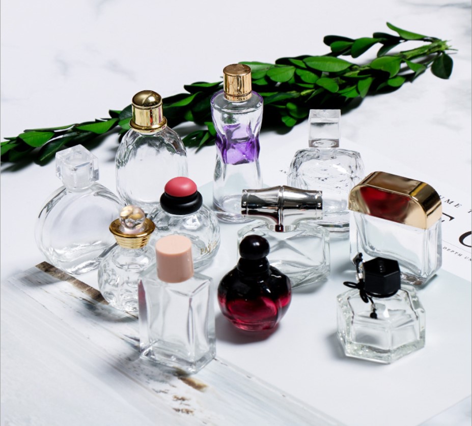 High quality 5ml 10ml Perfume glass bottle Pump lady Mini Portable Atomizer Bottle Travel Refillable Perfume Spray