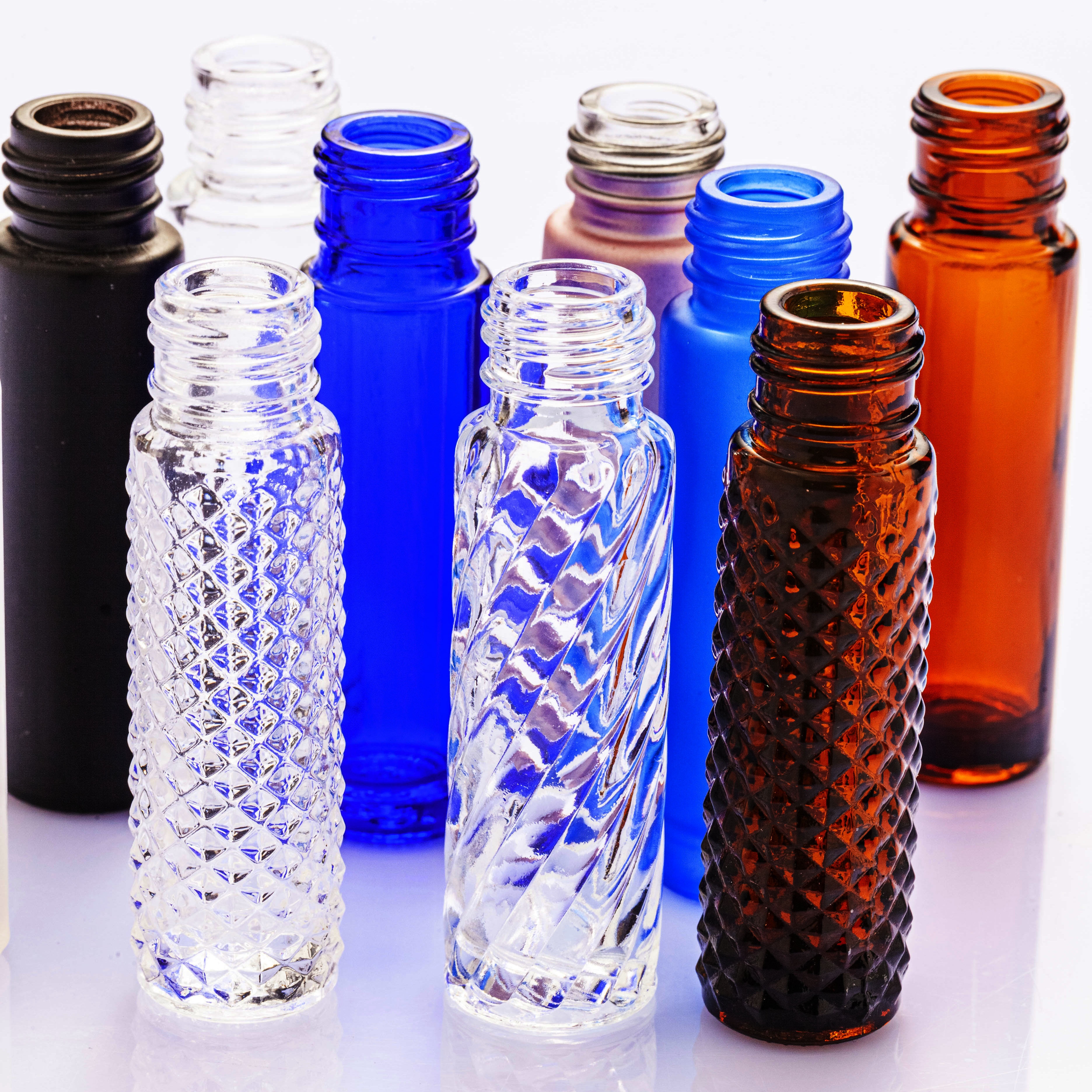 High quality 5ml 8ml 10ml 15ml accept customization empty cosmetic roll on glass bottle