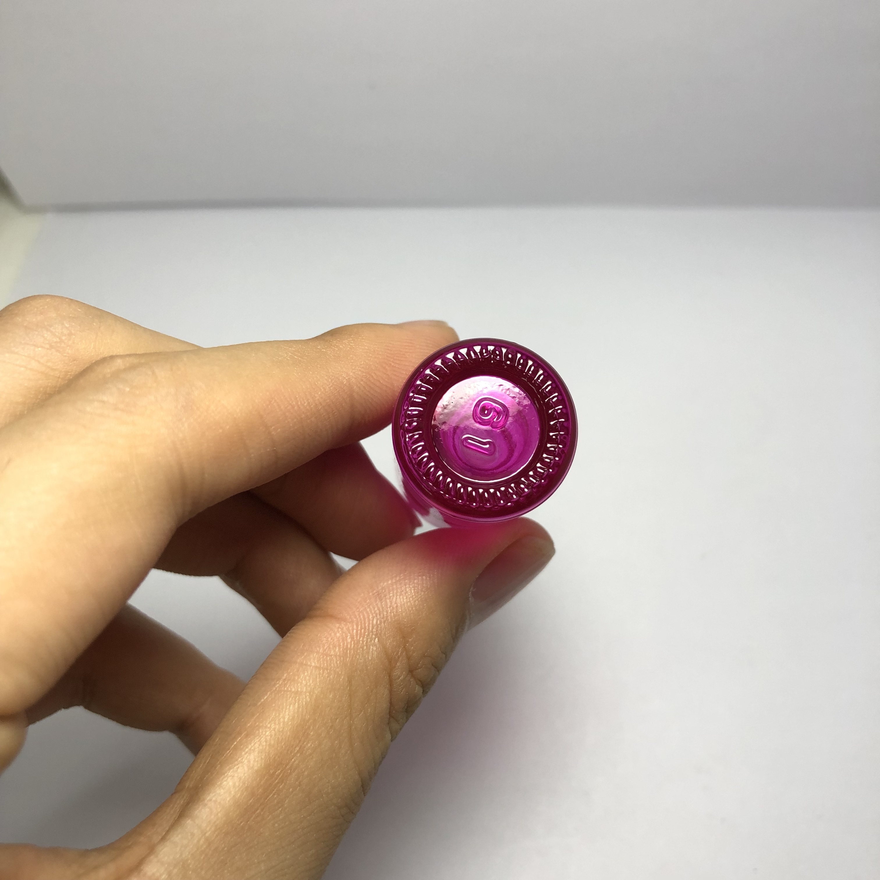 High quality 5ml glass roll on perfume pink color sprayed bottle with plastic roller and silver aluminum cap wholesale