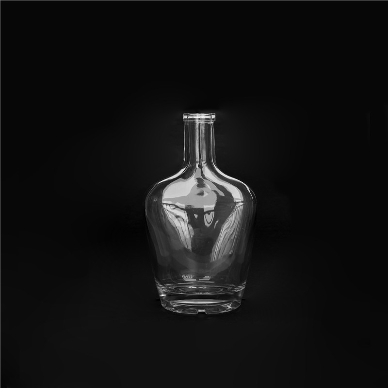 High quality 700ml Liquor Glass Bottle For Whiskey