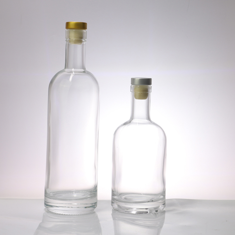 High quality 750 ml hard alcohol glass empty bottle with stopper