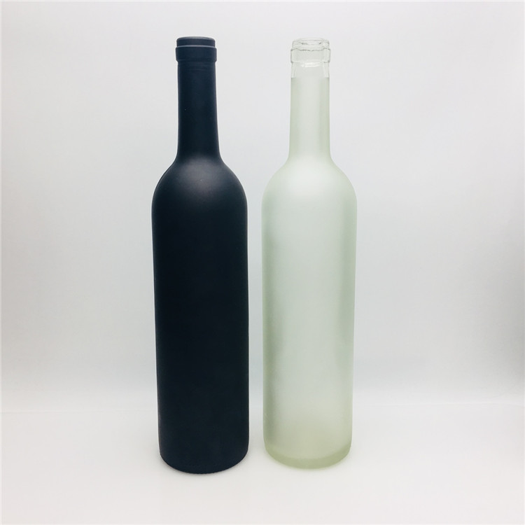 High quality 750ml glass bottle for liquor / spirit /alcohol /champagne /wine