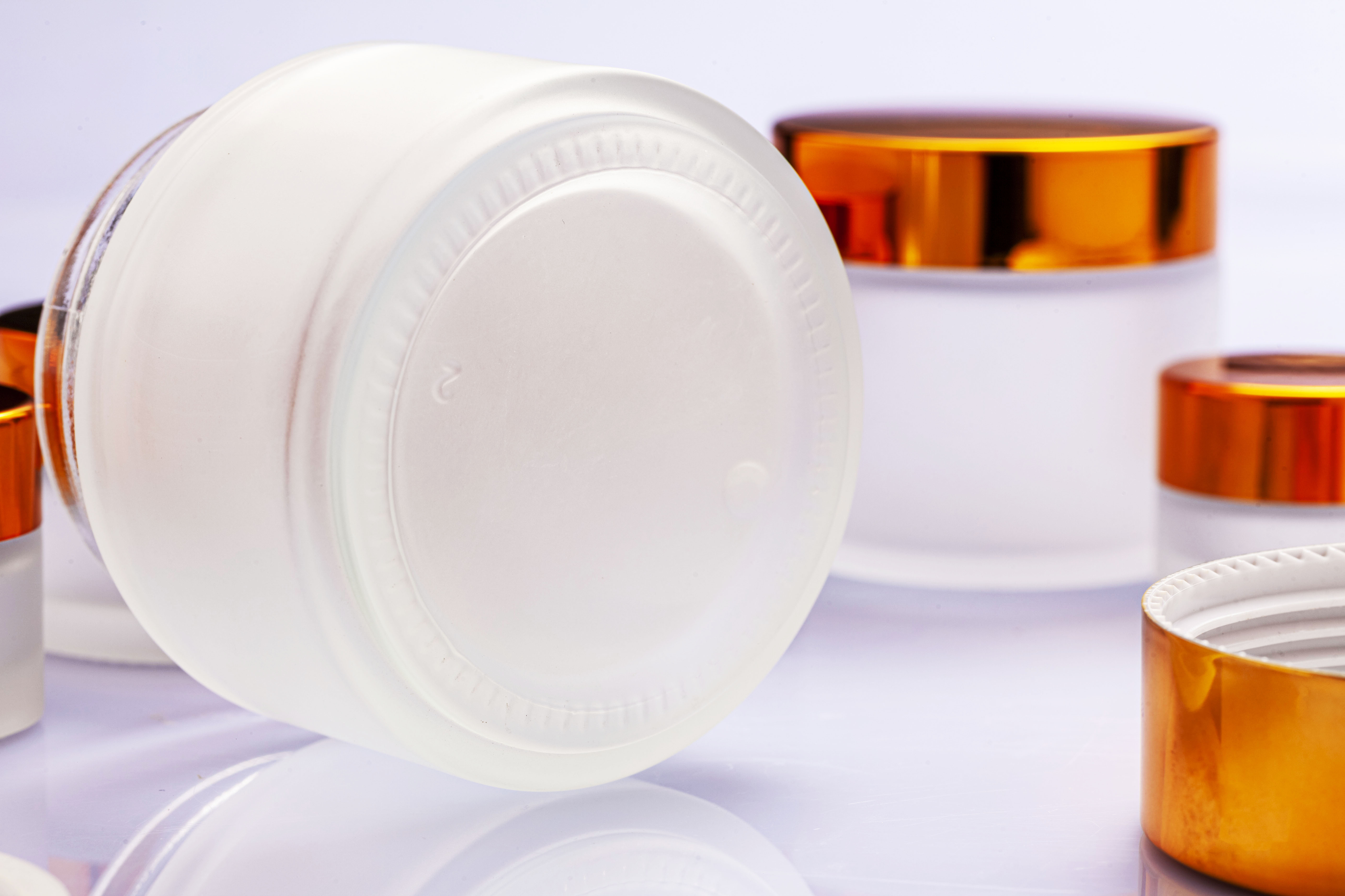 High quality Customized skincare packaging 60g frosted glass cosmetic cream jar