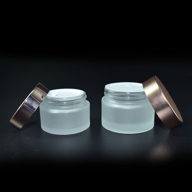 High quality empty 30g 50g 100g cosmetic matt jar glass cream jar with rose gold lid