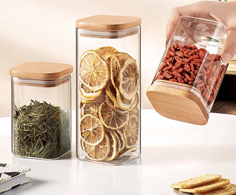 High quality glass jar with bamboo lid sealed storage jar household glass jar for tea