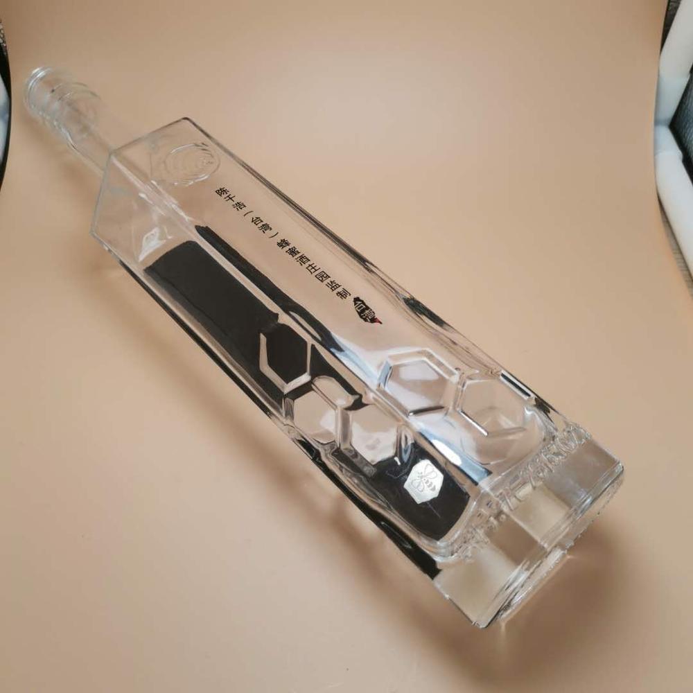 High quality liquor glass bottles 750ml whiskey glass bottle