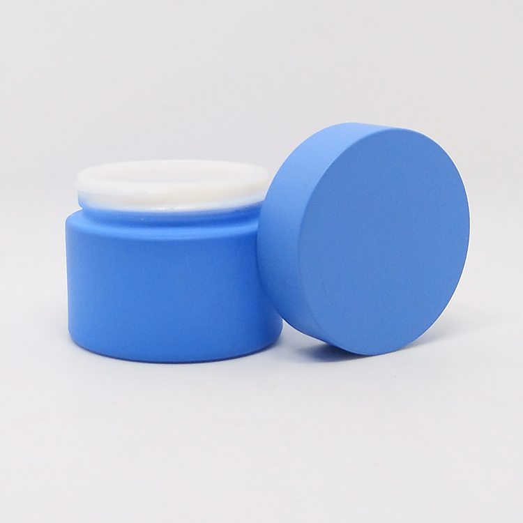 High quality opal white cream jar matte porcelain glass jar with plastic cap