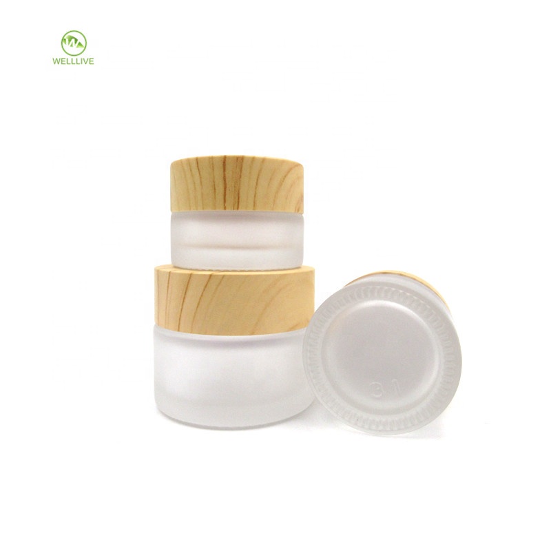 High quality thick bottom bath salt container 1oz 30g 50g 100g matte clear glass cosmetic cream jar with wood lid