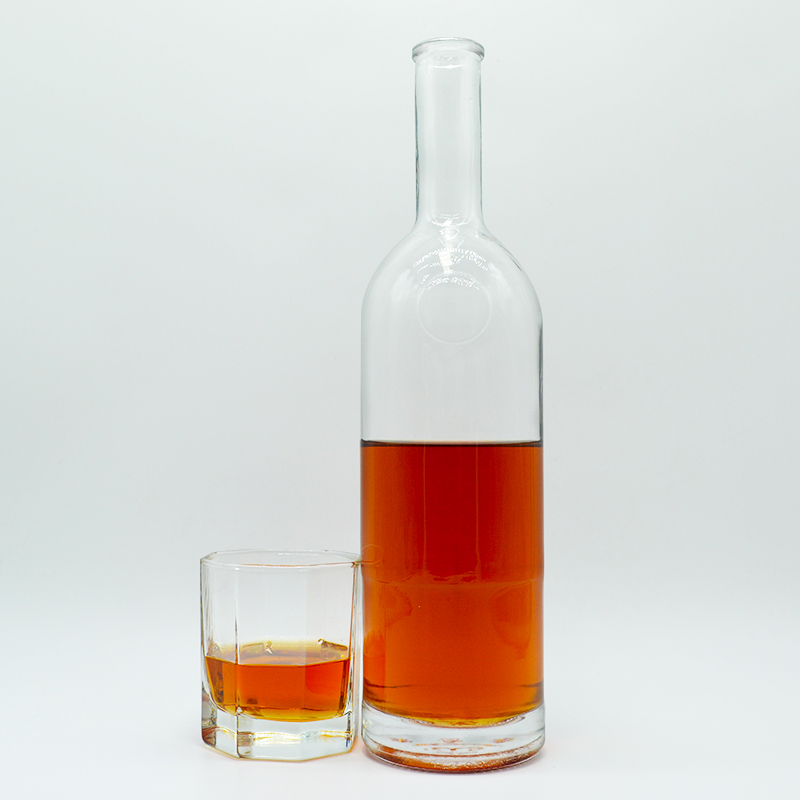 High quality whisky bottle 500ml 700ml 750ml bulk wine empty whisky rum brandy drink glass liquor bottles wholesale