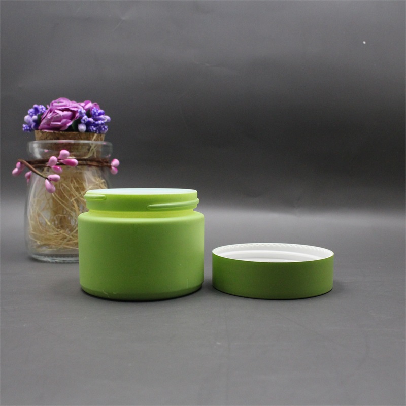 High quality white porcelain glass jar with inner liners and lids for cosmetic porcelain cream jar printing color customized