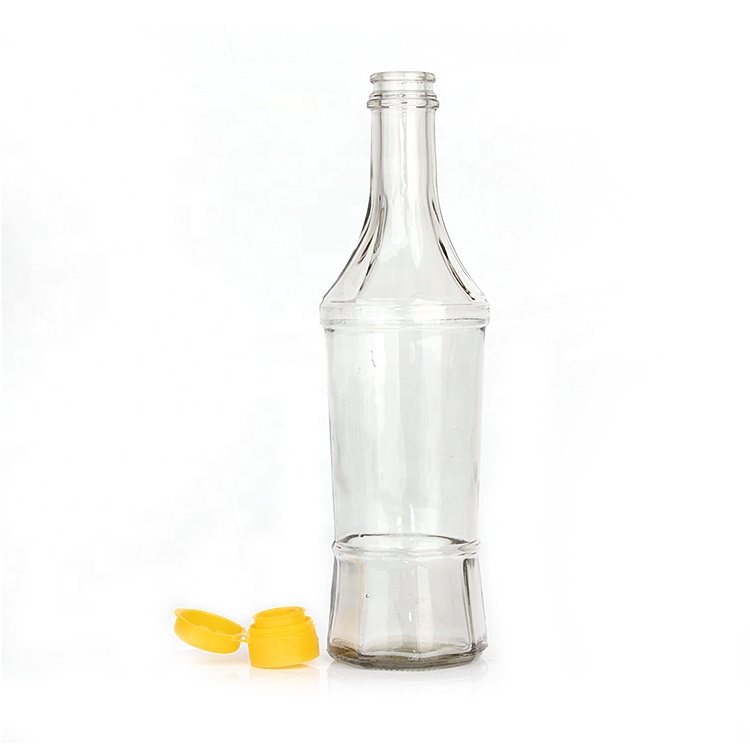 Hot Cheap 250ml clear round glass oil bottle with plastic lid for sauce sesame oil vinegar
