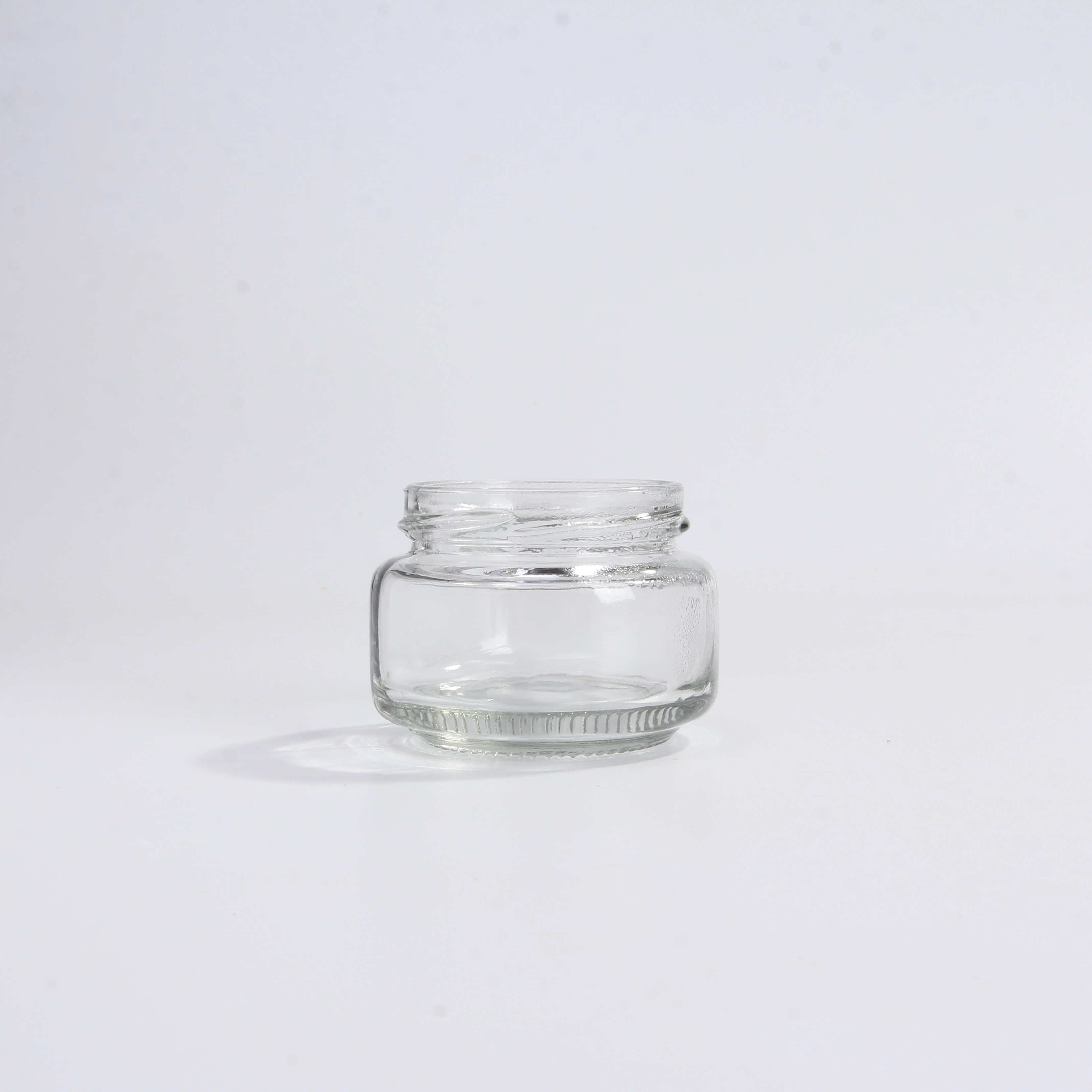 Hot Chili Sauce Jam Honey Bottles Glass Jars Hot Sale Small Square 50ml 100ml Storage Bottles & Jars Screw Metal Lid Cover