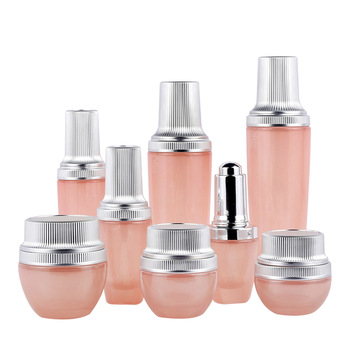 Hot Sale 120Ml Cosmetic Bottles Lotion Glass Bottle With Pump Spray
