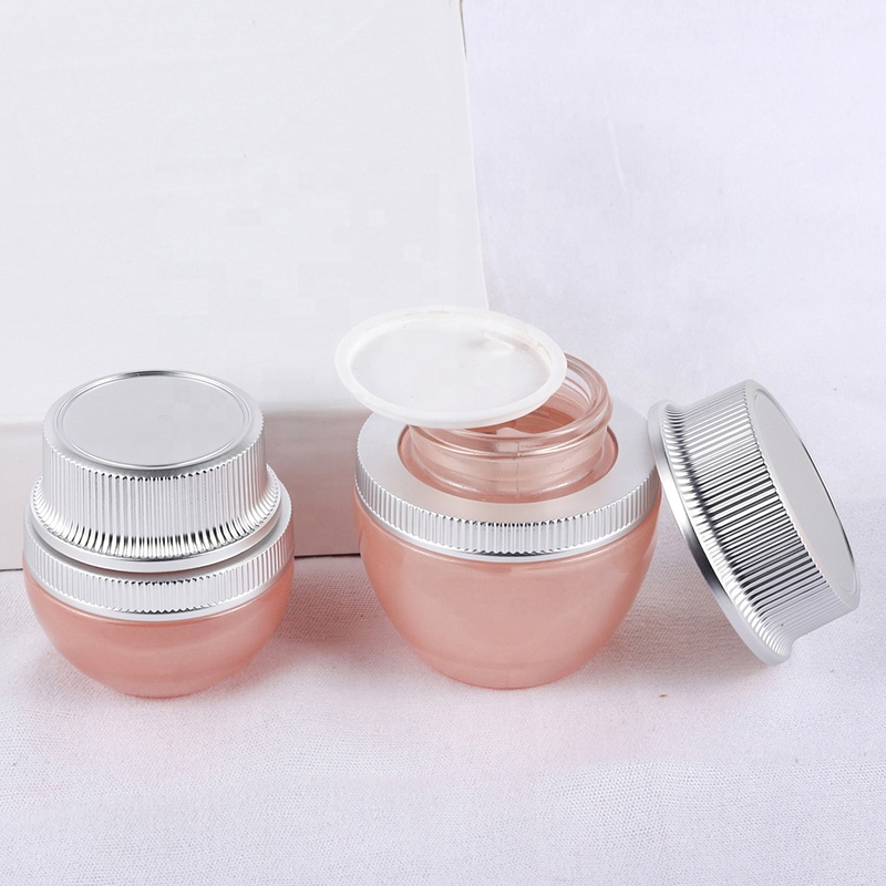 Hot Sale 120Ml Cosmetic Bottles Lotion Glass Bottle With Pump Spray