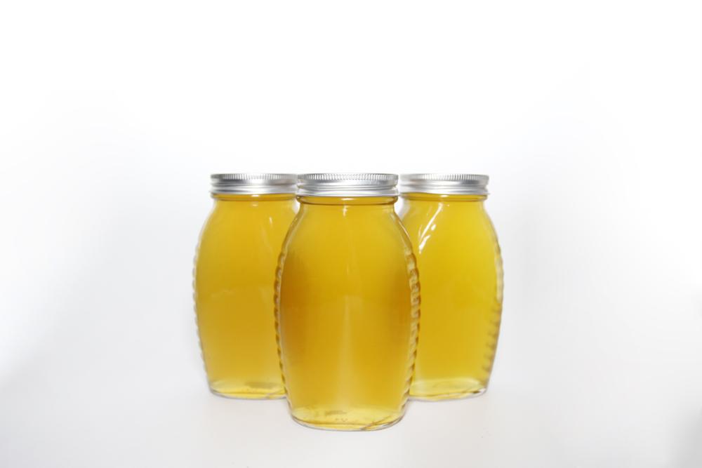 Hot Sale 330ml Shaped Glass Jars Queenline Honey Jar With lid