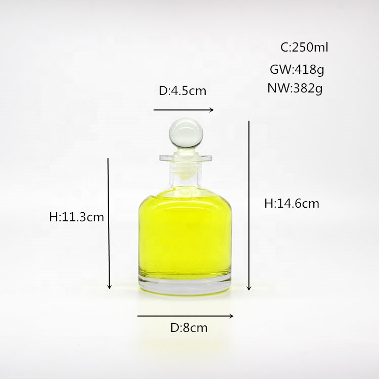 Hot Sale 50ml 100ml 150ml 250ml Luxury Round Transparent Aromatherapy Glass Bottle with Glass Ball Stopper Cap