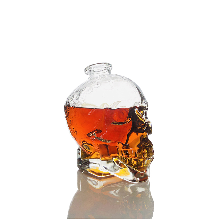 Hot Sale 700ml Bottle Skull Empty Glass Wine Bottle For Vodka And Whisky