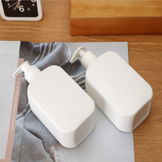 Hot Sale 8 oz Plastic Lotion Bottle With Custom Logo