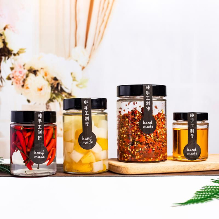 Hot Sale 8oz 16oz 12oz Customized Clear Glass Sauce Jar Bottle For chili or soy With Plastic Screw Cap