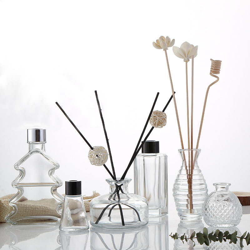Hot Sale Custom Decorative Aromatherapy Clear Perfume Atomiser Reed Diffuser Glass Bottle with Cap