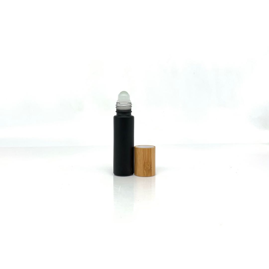 Hot Sale Eco-friendly 10g 10ml Bamboo Lid Black Roller Bottle Essential OIl Bamboo Bottle for Perfume