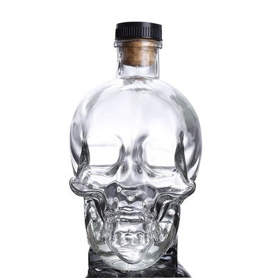 Hot Sale Factory 400ml/750ml Skull Glass Wine Bottle Decorative Glass Bottle With Cork