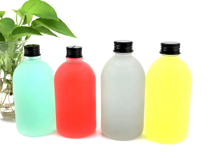 Hot Sale Frost Round Water Milk Tea Bottle Customizable Milk Bottle Beverage Water Juice Milk Bottle With Screw Cap