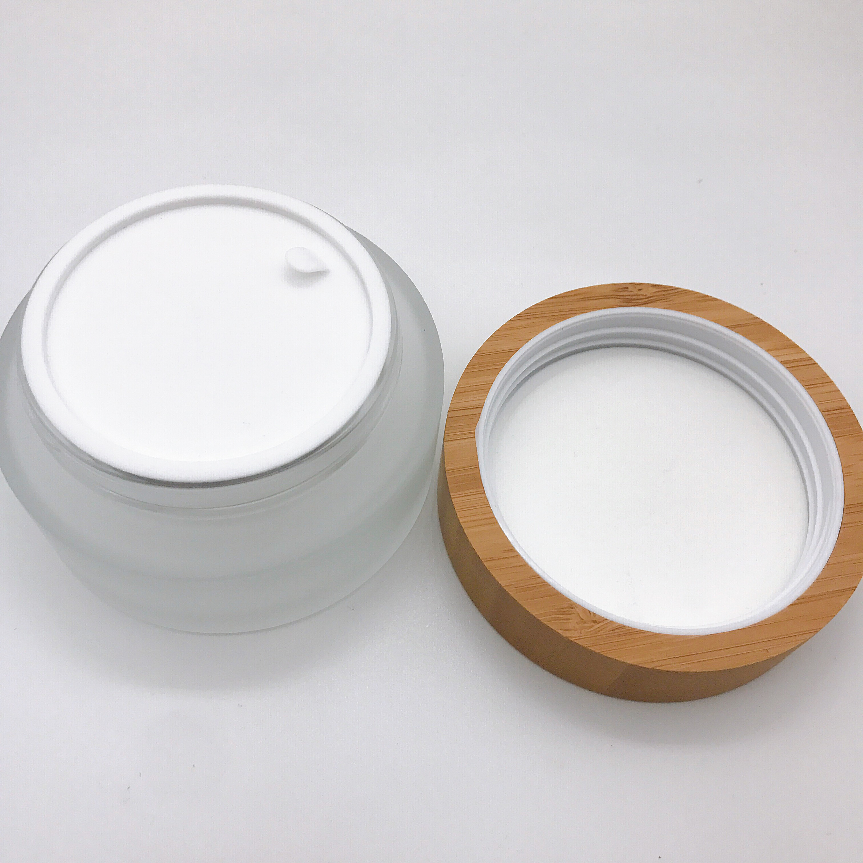 Hot Sale Frosted Glass Cream Jar Cream Jar with Bamboo Cap