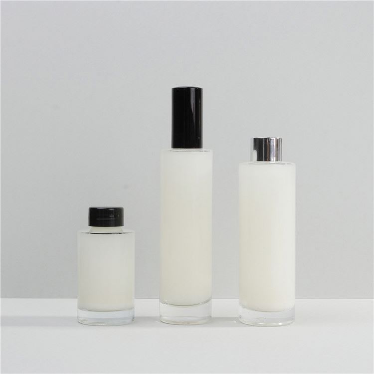 Hot Sale Glass Perfume Bottle 60ml 100ml 120ml For Skin cream Lotion Glass Bottle