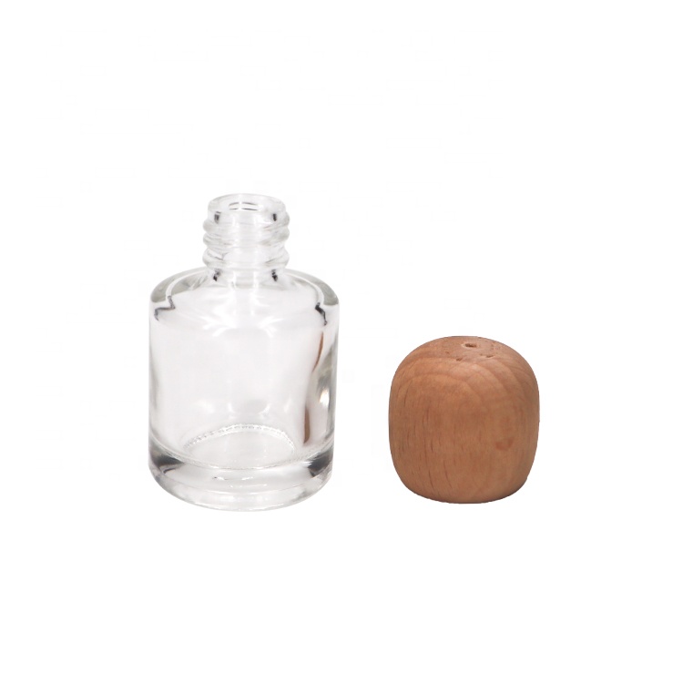 Hot Sale Luxury Mini Round Clear Hanging Empty Bottle Car Perfume 8 ml With Wooden Cap
