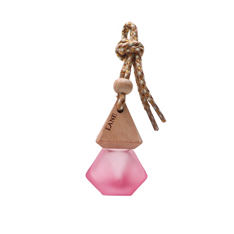 Hot Sale Mini Clear Diamond Shaped Hanging Car Perfume Bottle Air Freshener Bottle 8 ml With Wooden Cap