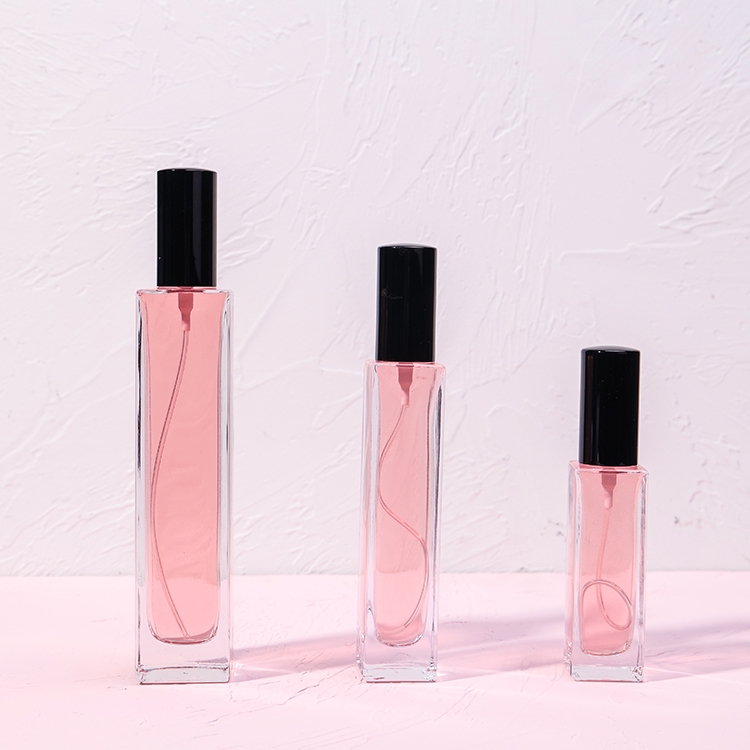 Hot Sale Small Portable Glass Perfume Bottle Square Travelling Perfume Dispenser Packing With Mist Sprayer
