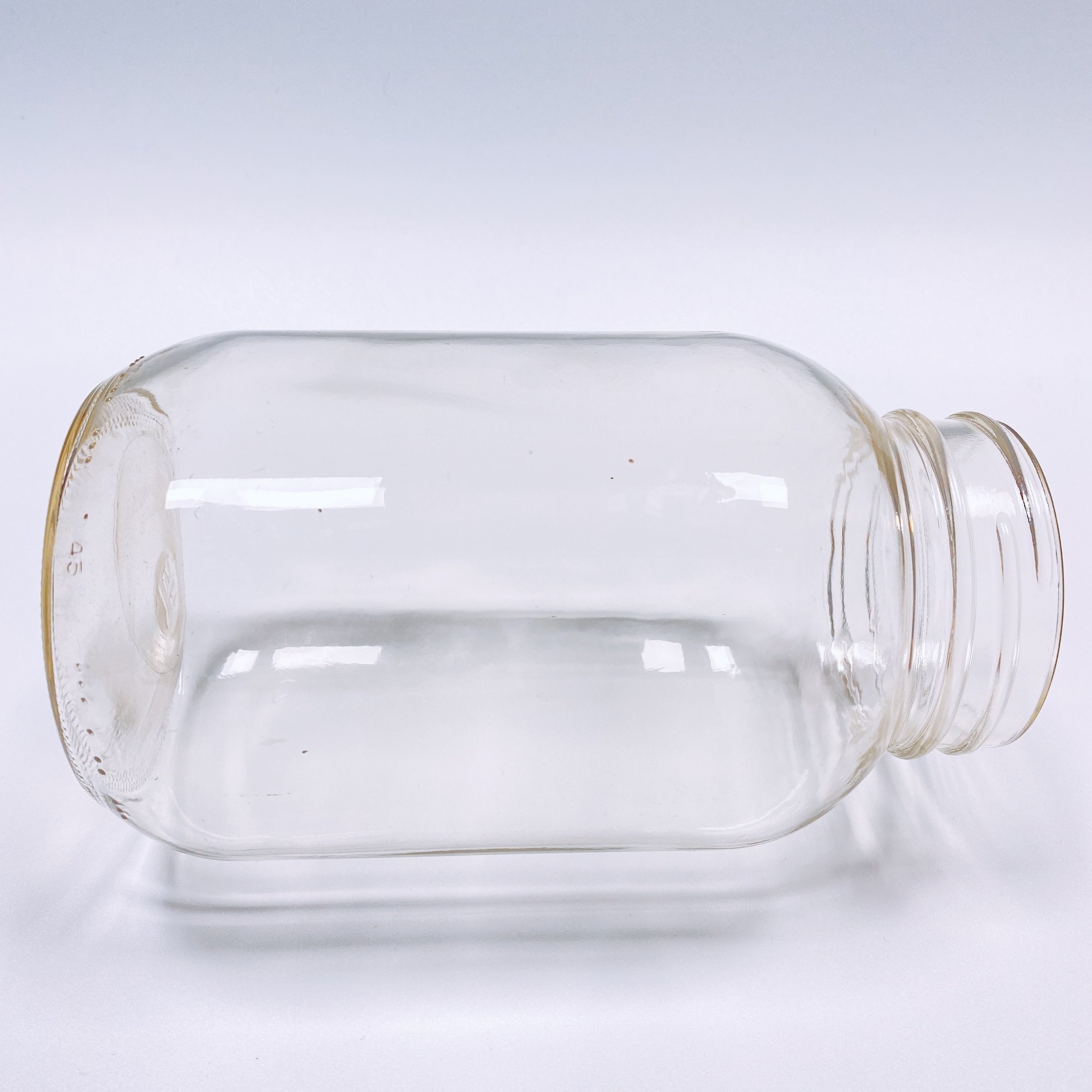Hot Sale Storage Clear High Quality Kitchen Food Jar Glass with Screw Cap