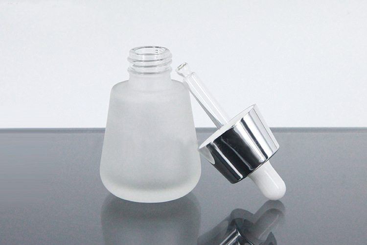 Hot Sale frosted lotion cosmetic dropper glass bottle with low price