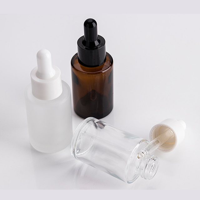 Hot Sales Cosmetic Empty 30ml Flat Shoulder Essential Oil Dropper Glass Bottle
