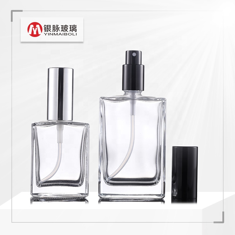 Hot Sales Custom Cosmetic Empty Square Perfume Refillable Bottle 30ml Custom Spray Pump Perfume Glass Bottle